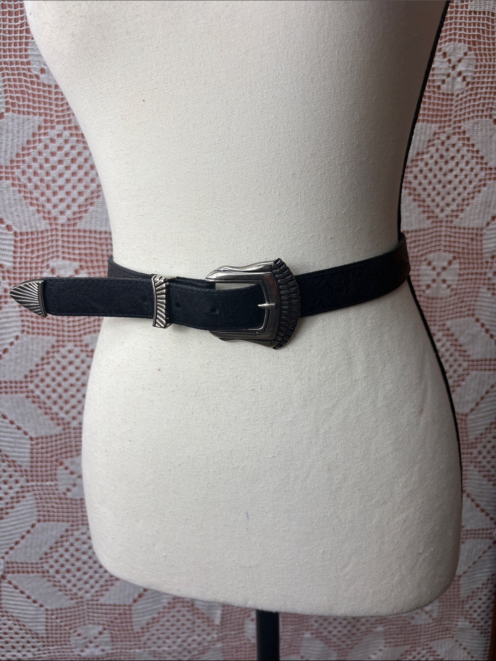 Black Leather Western Style Belt Sz Sm